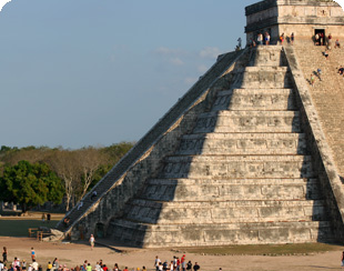 Mayan pyramid